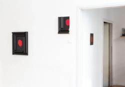 Missing alternative text