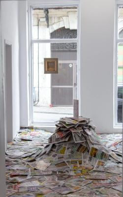 Missing alternative text