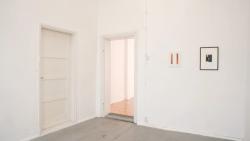 Missing alternative text