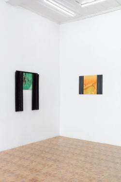 Missing alternative text