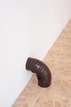 Missing alternative text