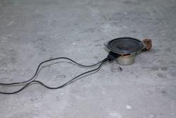 Missing alternative text