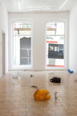 Missing alternative text