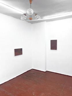 Missing alternative text