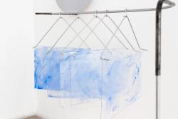 Missing alternative text