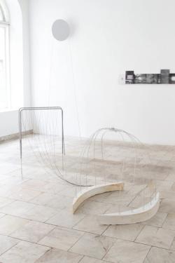 Missing alternative text