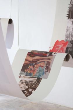 Missing alternative text