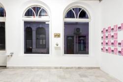 Missing alternative text