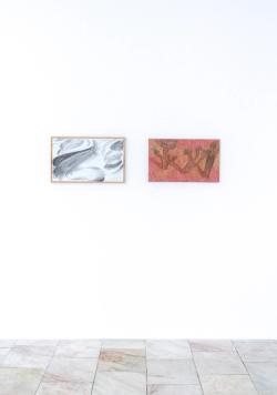 Missing alternative text