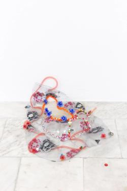 Missing alternative text