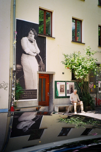 image number 6 for post 'Tag des guten Lebens & Studio Cologne on film''