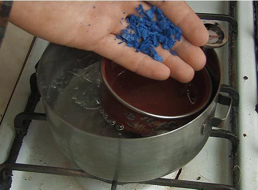 Adding the dye