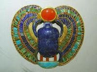 Egyptian pendant with lapis lazuli
