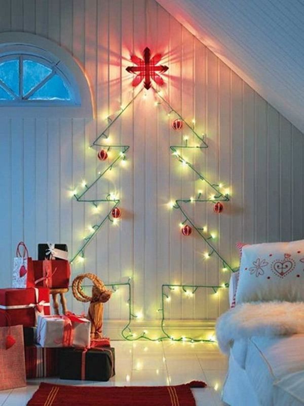 Christmas tree with light bulbs