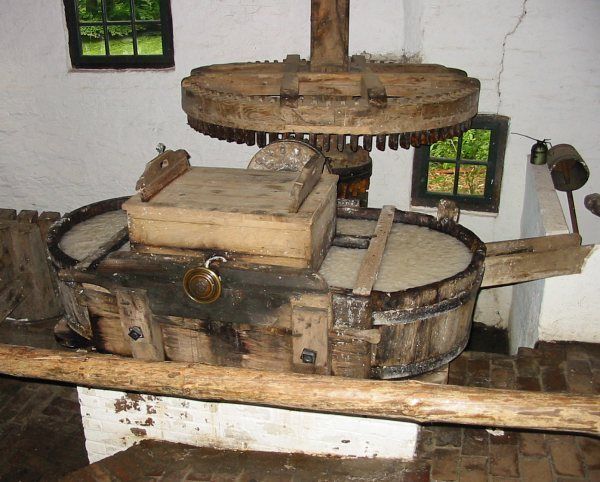 Hollander for papermaking