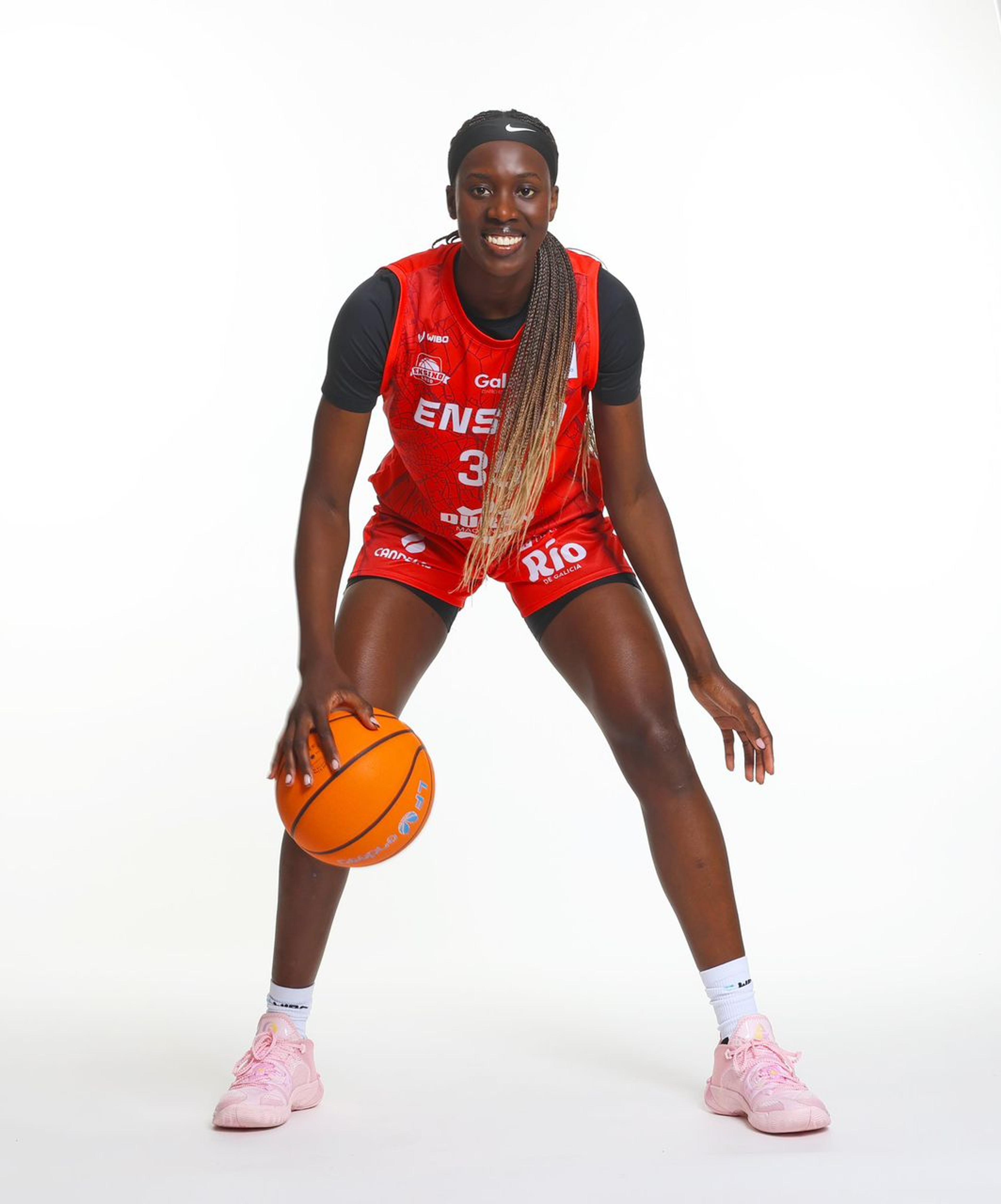 Jane Asinde completes move to Spanish club Azulmarino