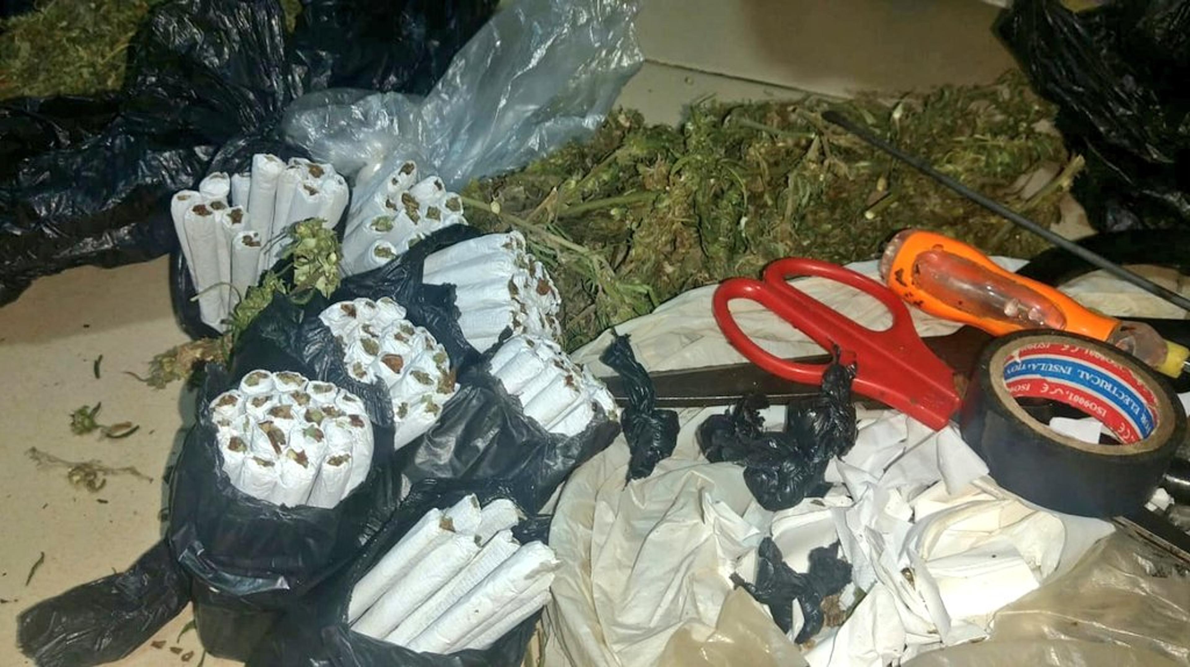 Police sweep Kampala crime hotspots, arrest over 100 suspects