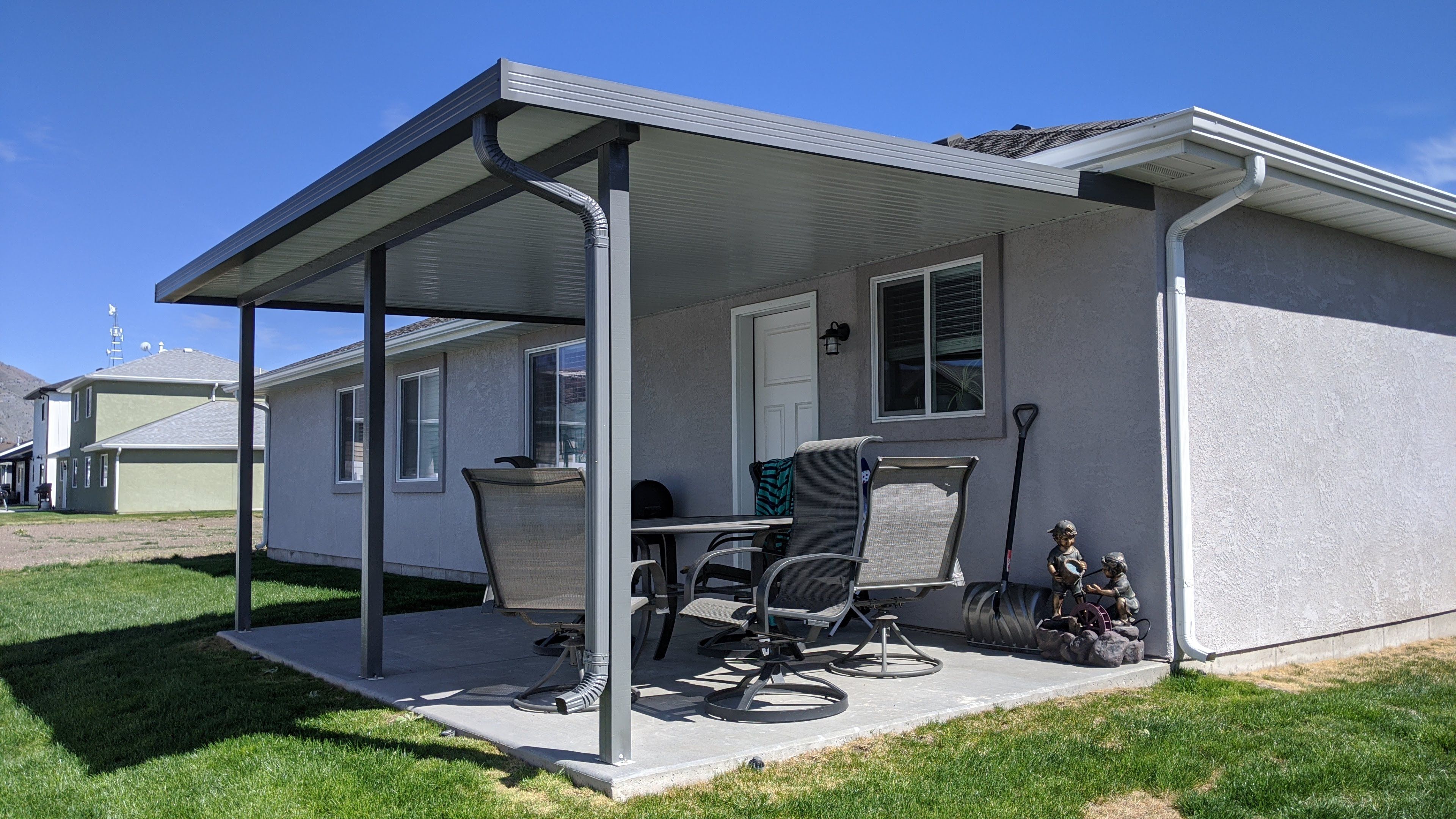 Modern awning project by Utah Awnings (5)
