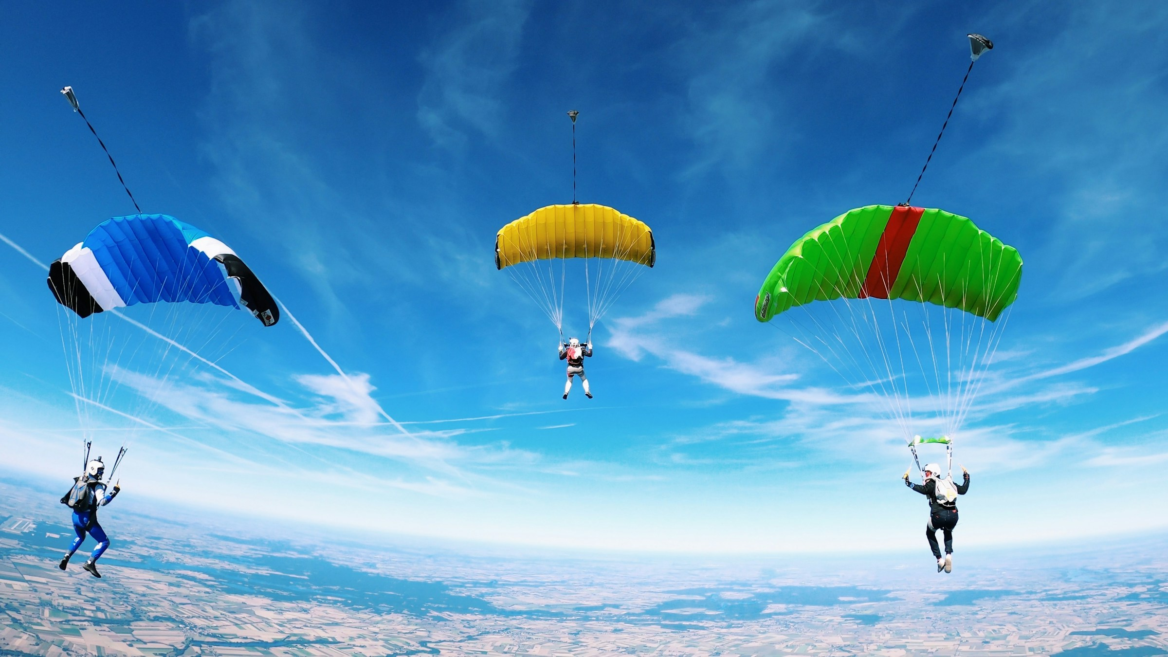 Learn Sky Diving | Image Content | Locations