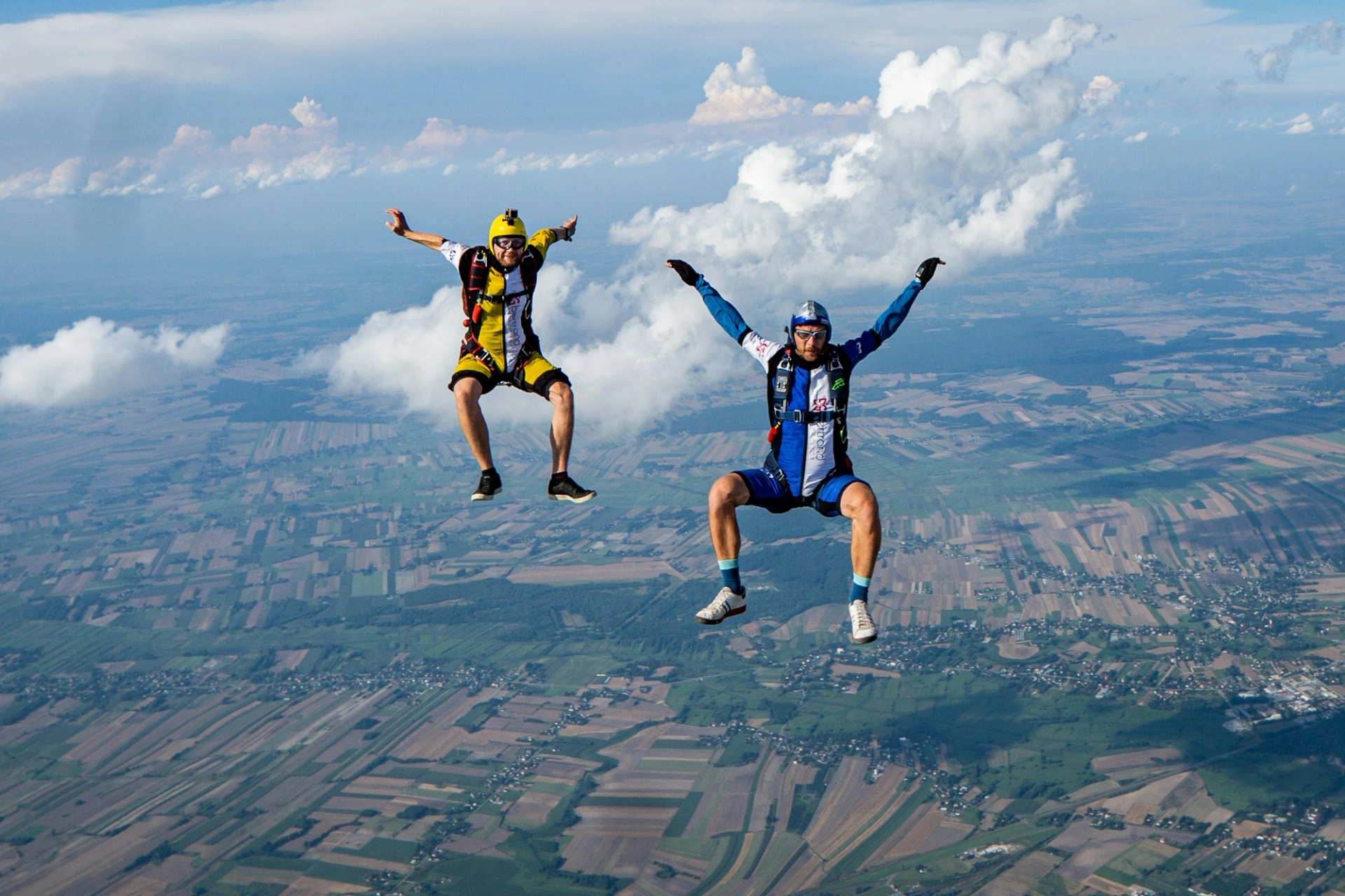 Learn Sky Diving | Image Content | Learning Journey