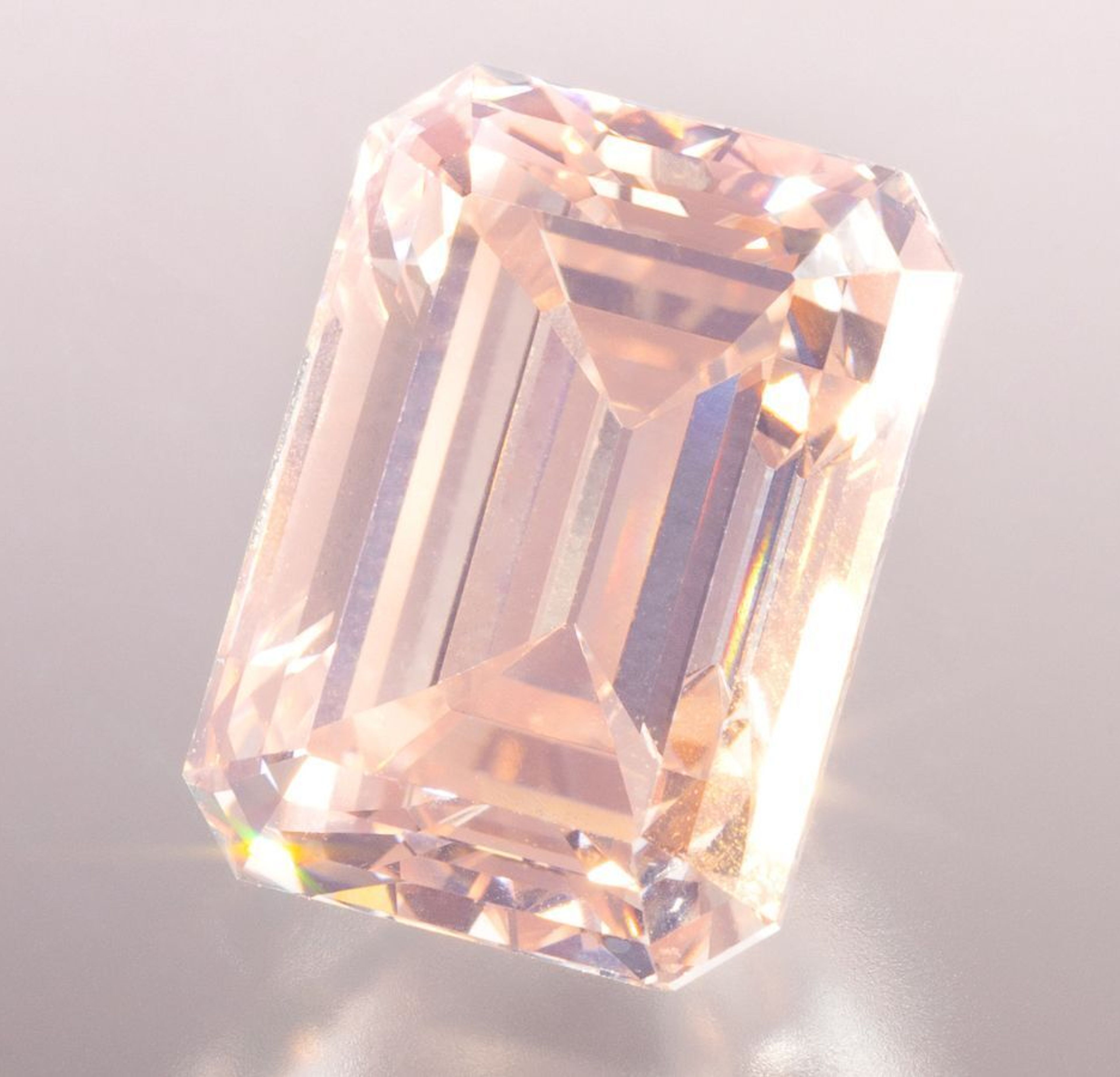 Colored Diamonds, Gems and Bulgari Necklaces Shine Bright at Freeman's | Hindman Important Jewelry Auction