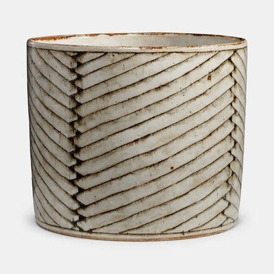 Lot 69 | Gertrud Vasegaard (Danish, 1913-2007), 'Monumental Cylindrical Vessel (kumme)', 1976, Estimate: $5,000 - $7,000