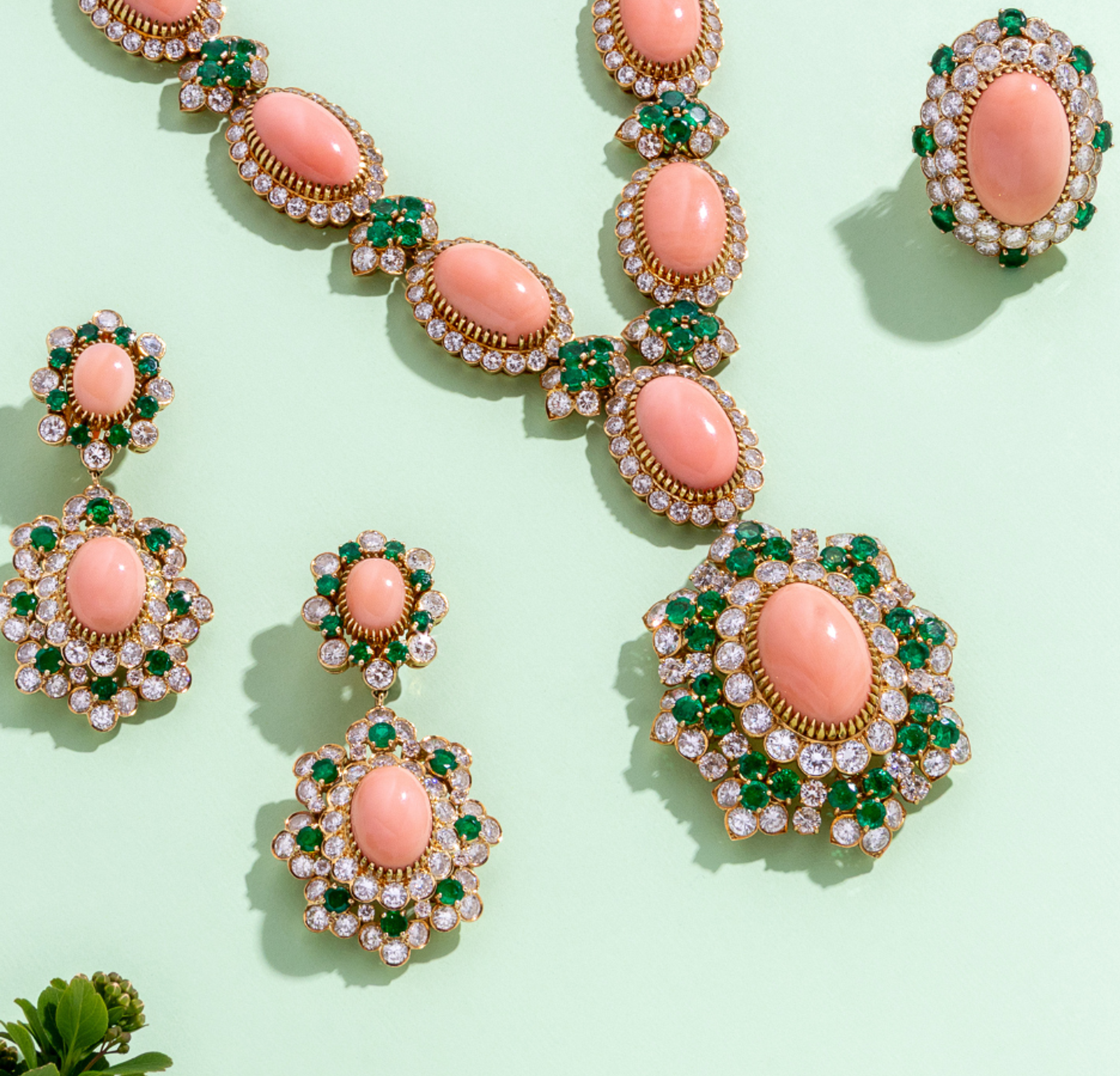Exceptional Signed Jewelry by Van Cleef & Arpels, Cartier, and Tiffany & Co. Lead the Freeman's | Hindman June Important Jewelry Sale in New York