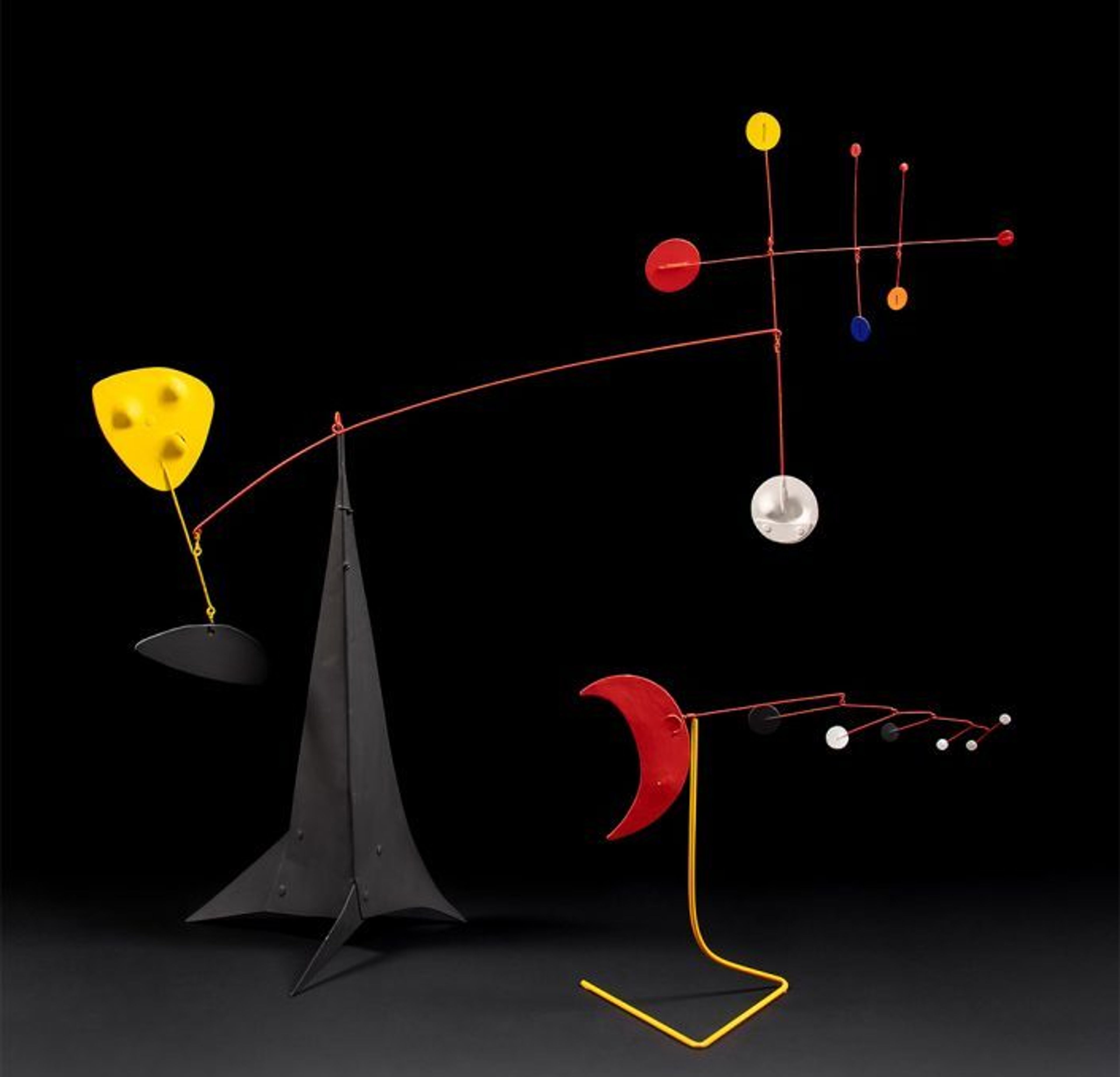 ALEXANDER CALDER SELLS AT HINDMAN AUCTIONS FOR ALMOST $1.9M