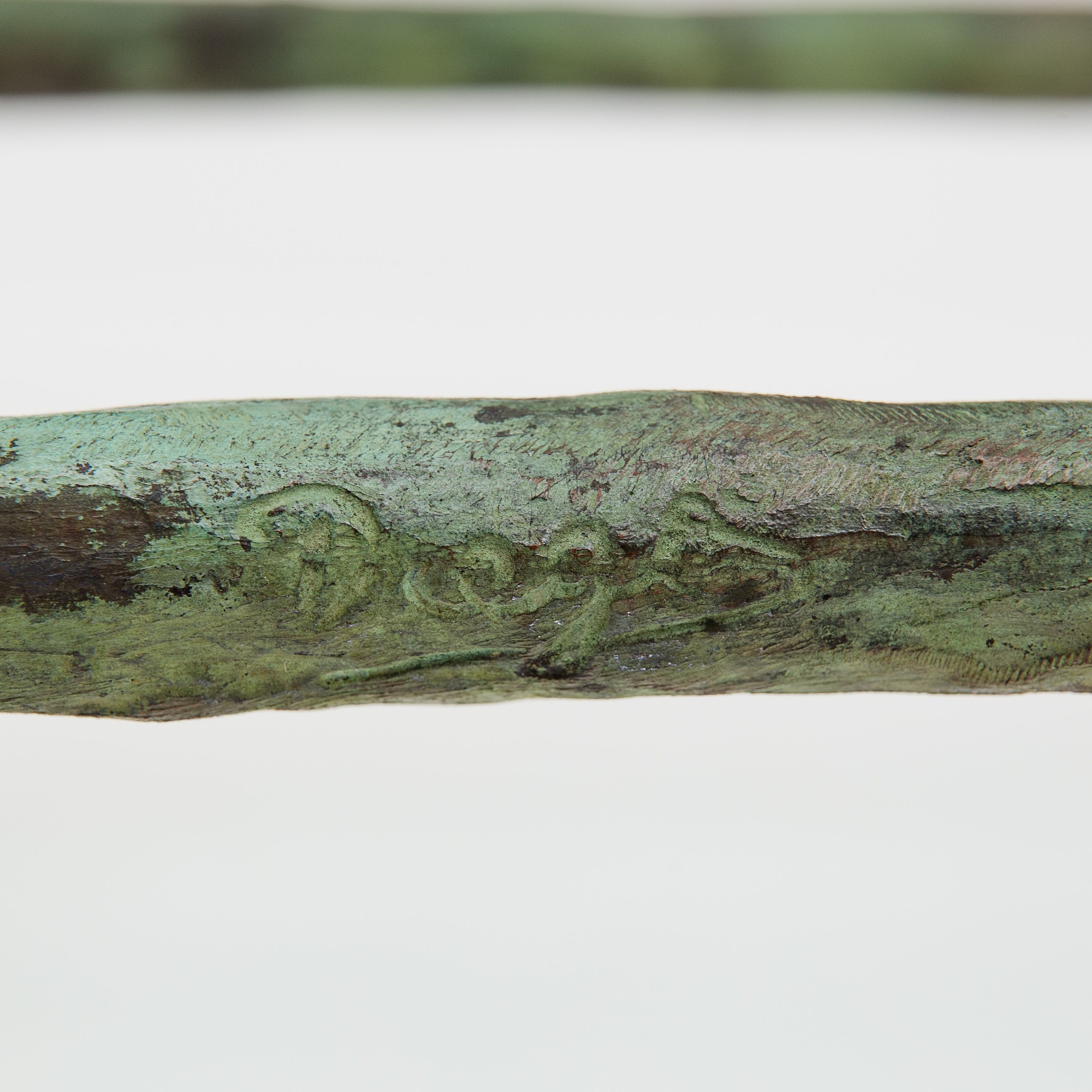 Details of Diego Giacometti’s Berceau table