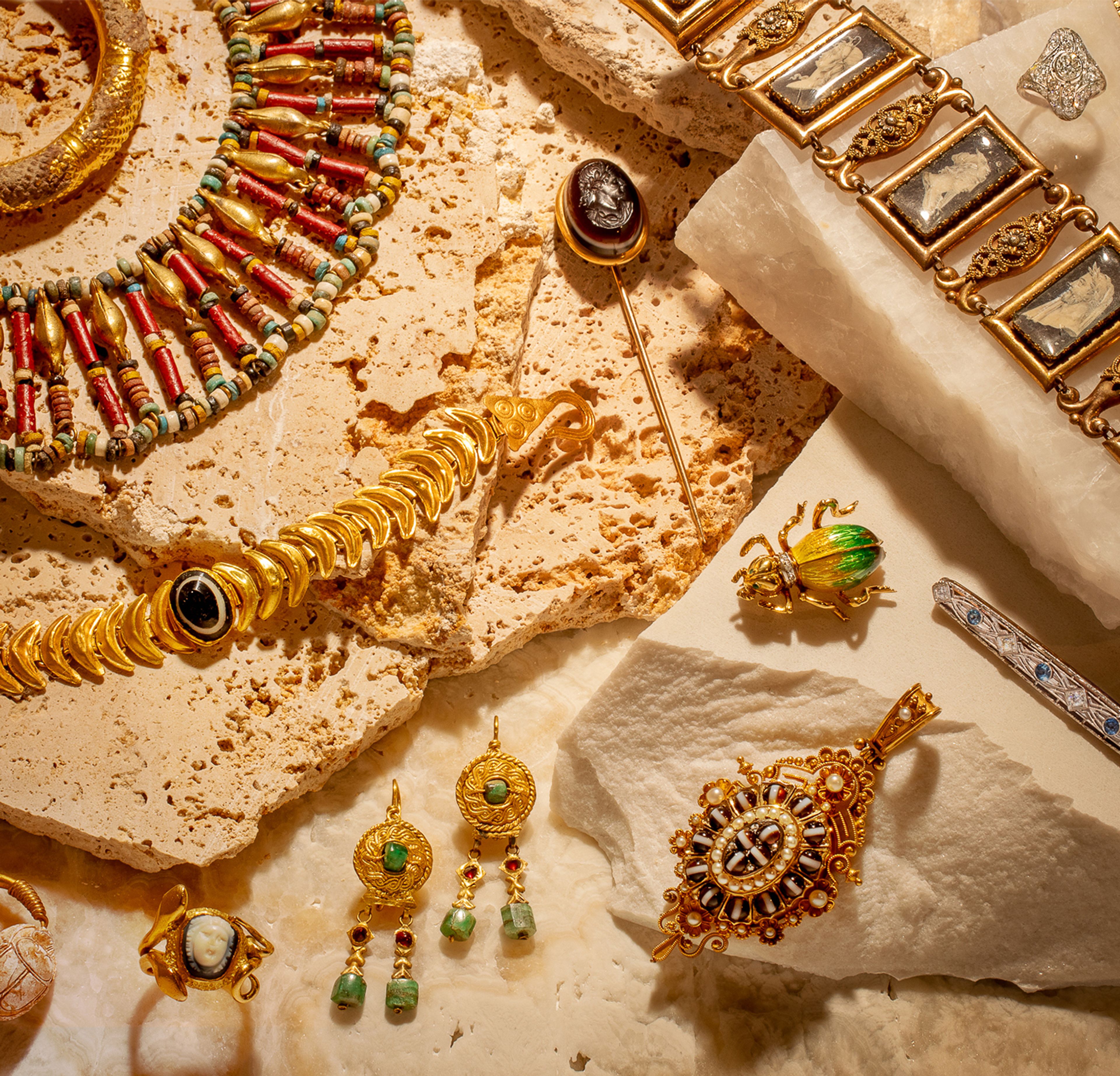 Wearable History: Two-Day Hindman Auction to Spotlight the Evolution of Jewelry