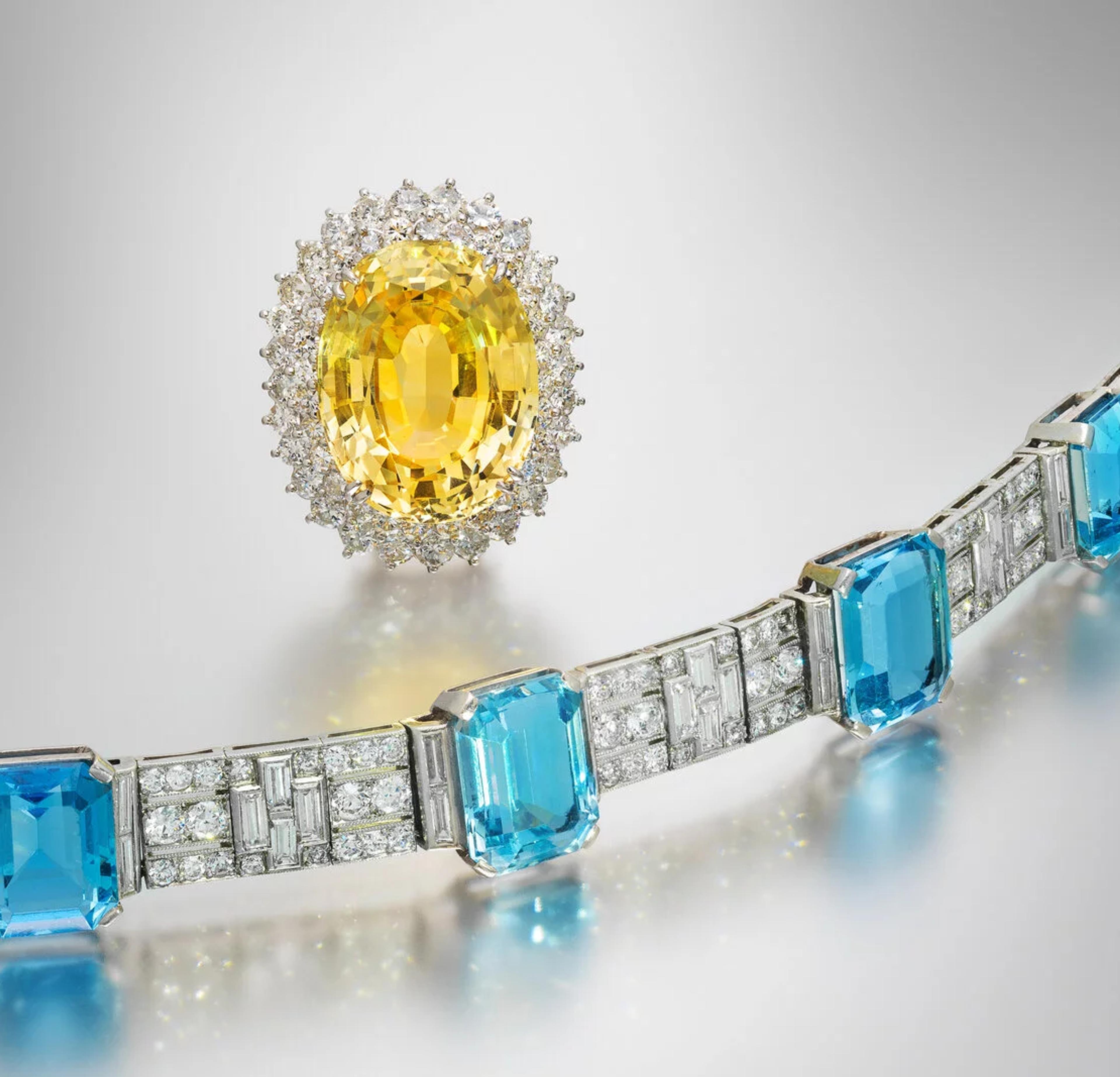 The Collection of Carol Hardin Davis at Freemans | Hindman