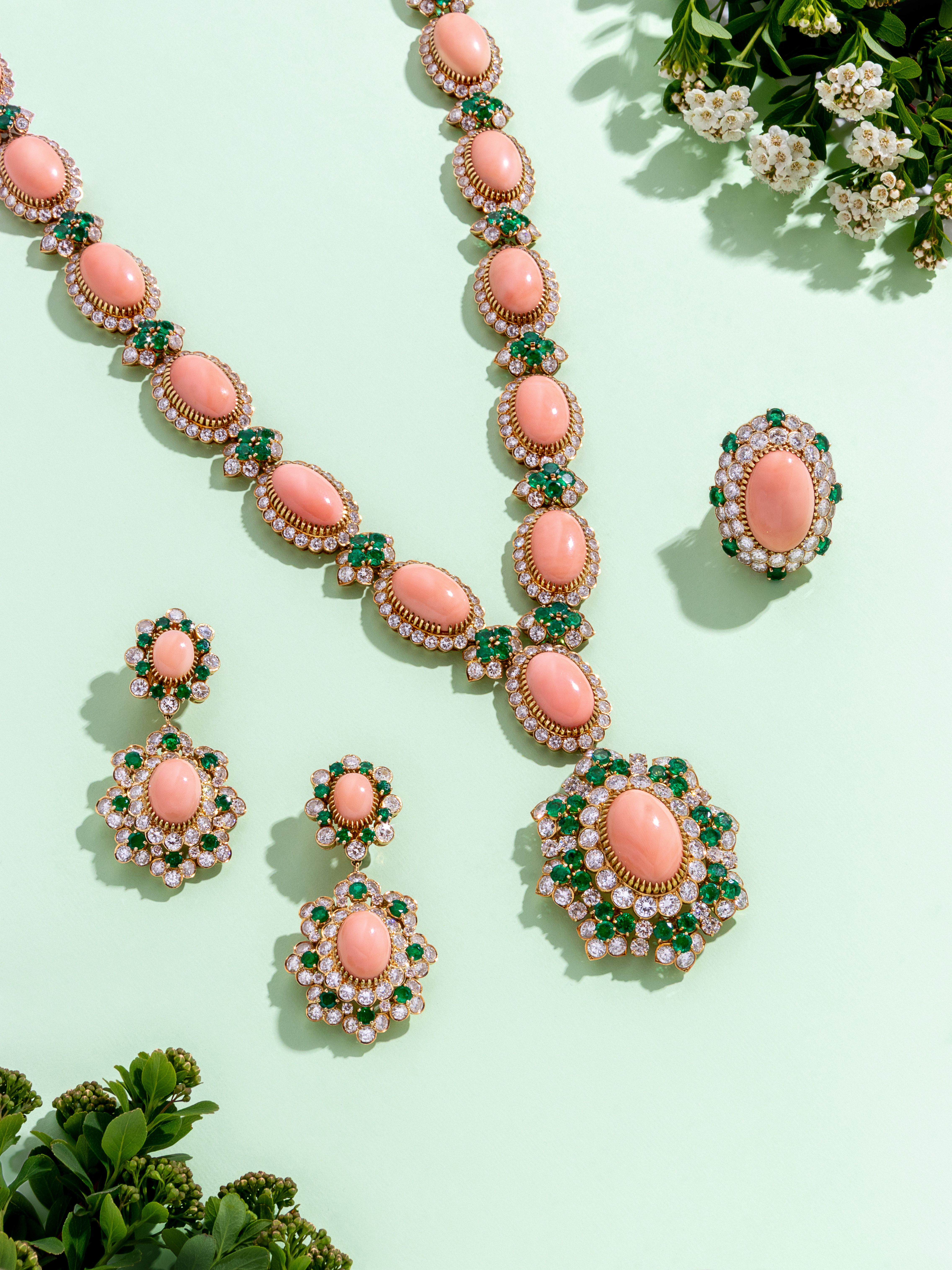 Freeman’s | Hindman Auction Sees Soaring Bids for Iconic Jewels by Van Cleef & Arpels, Cartier, and Tiffany & Co.