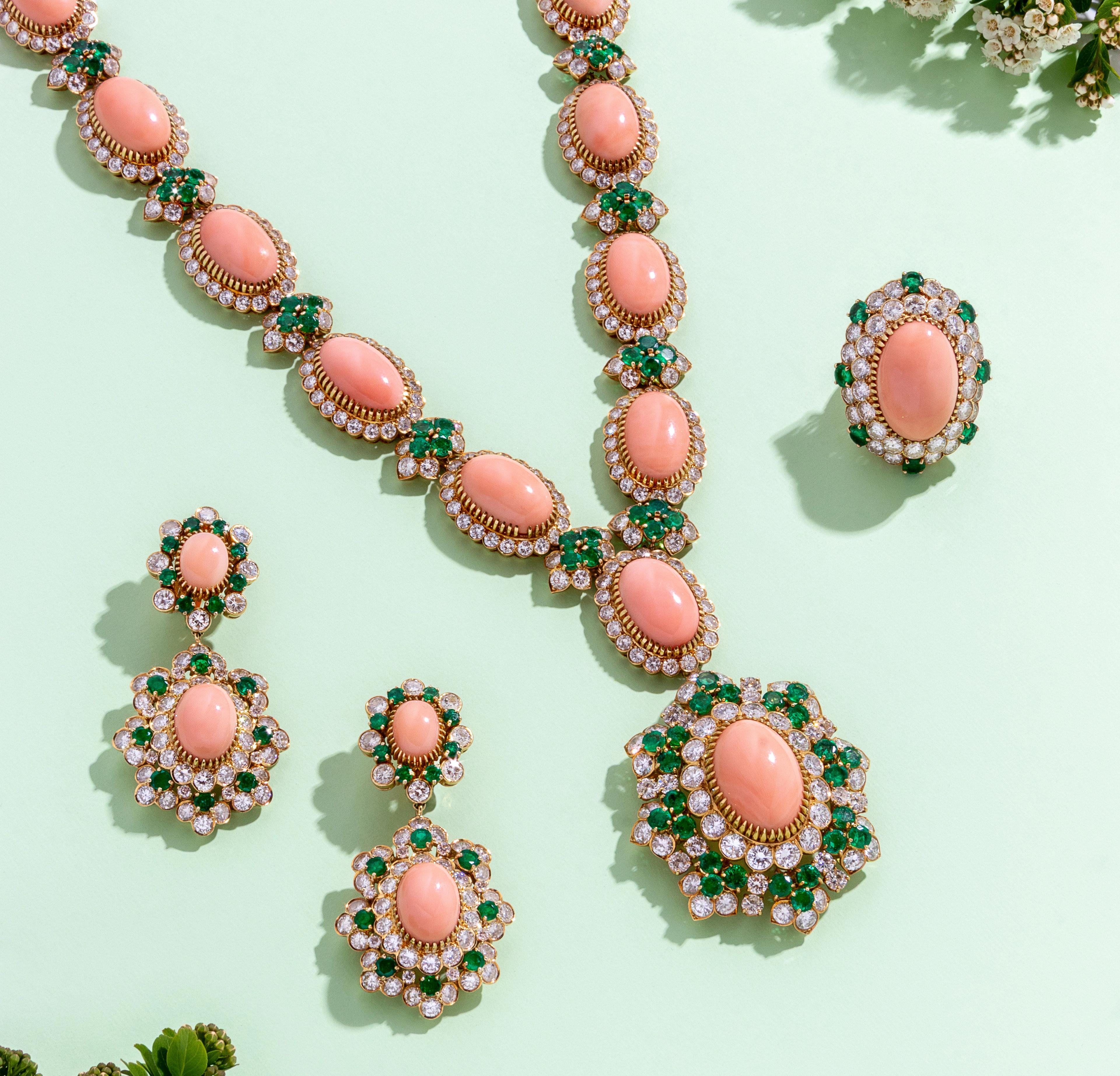 Freeman’s | Hindman Auction Sees Soaring Bids for Iconic Jewels by Van Cleef & Arpels, Cartier, and Tiffany & Co.