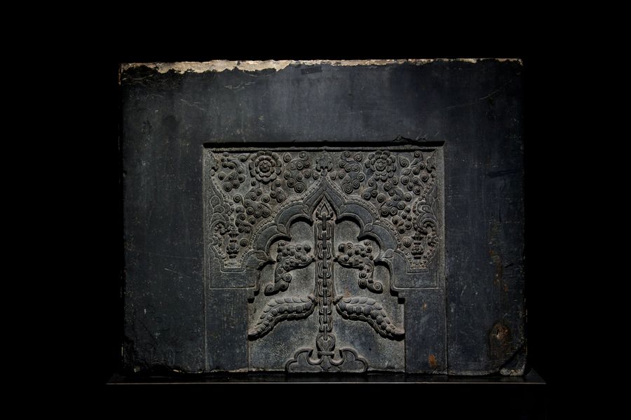 Indian, Himalayan & Southeast Asian Works of Art
