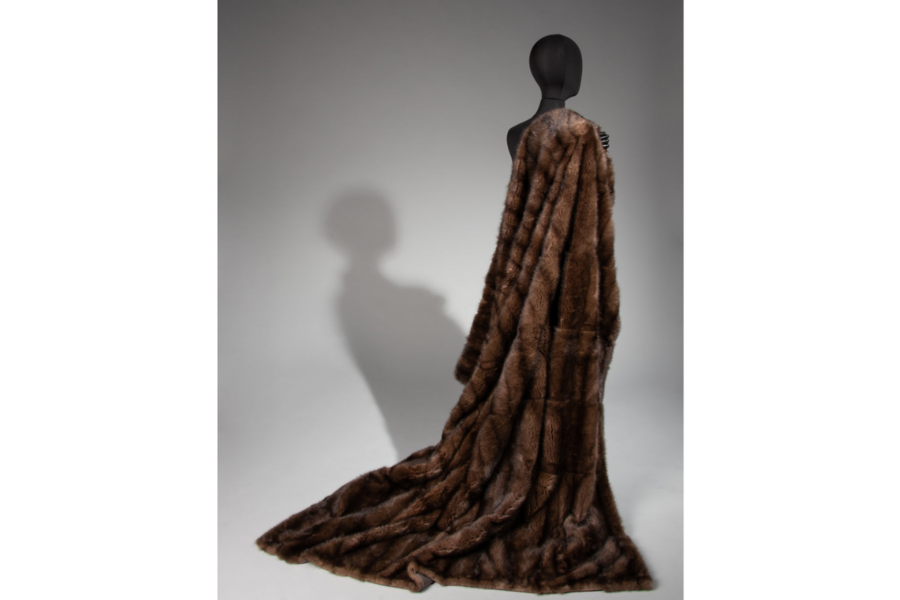 Furs