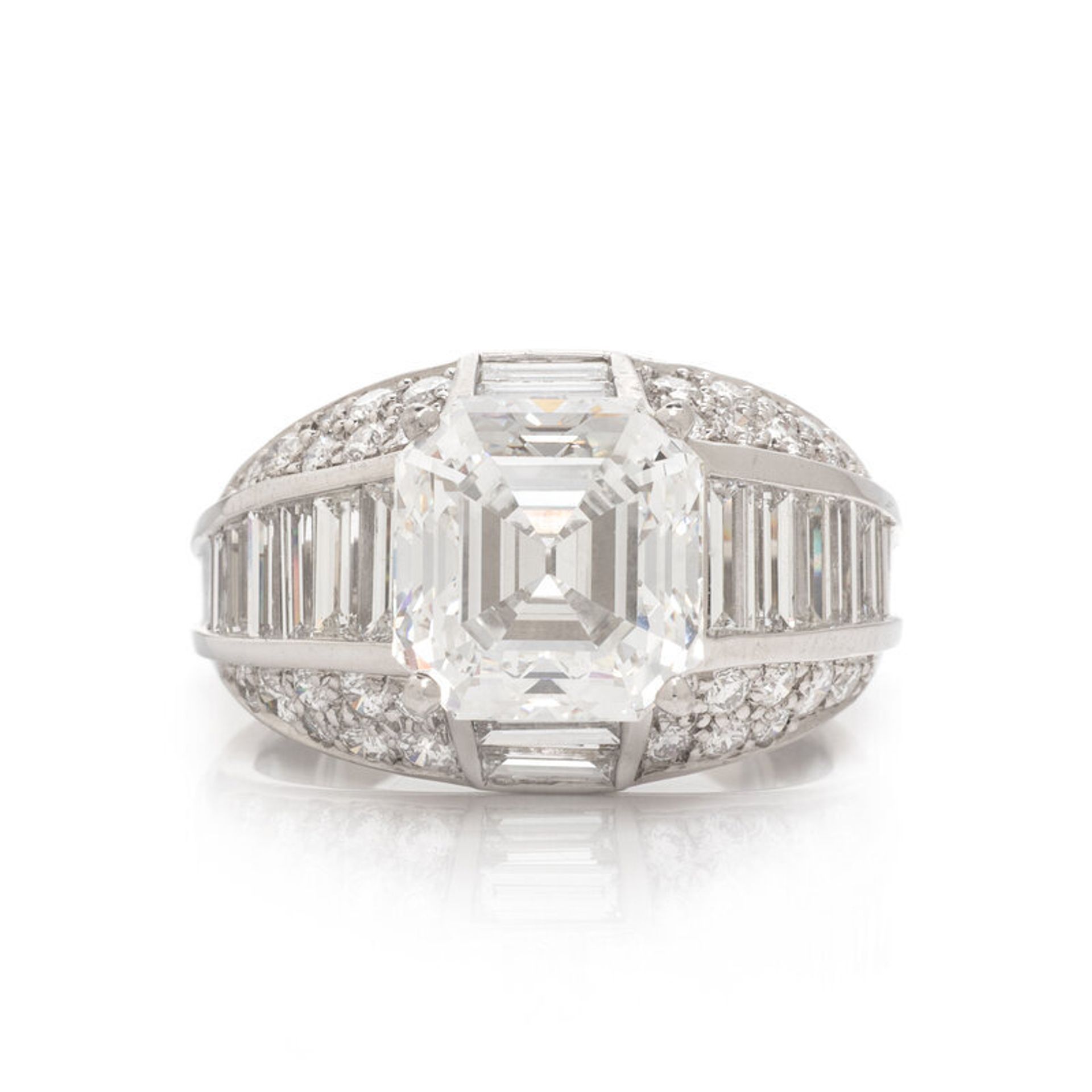 Lot 56 | OSCAR HEYMAN, PLATINUM AND DIAMOND RING | Sold for $140,200