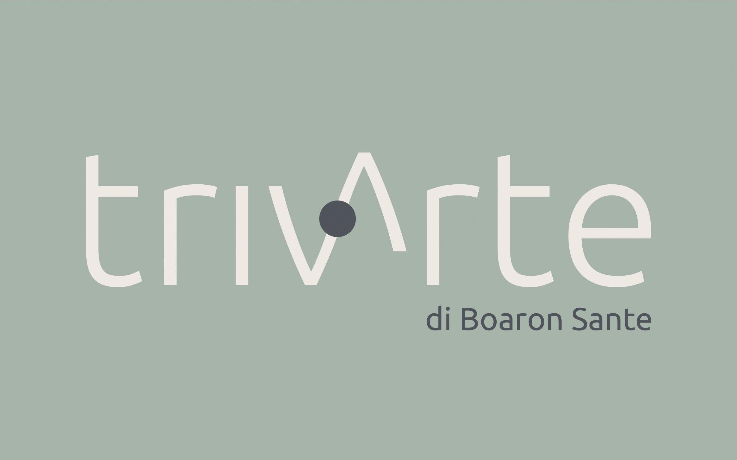 un close up di un logo su sfondo bianco e su sfondo verde