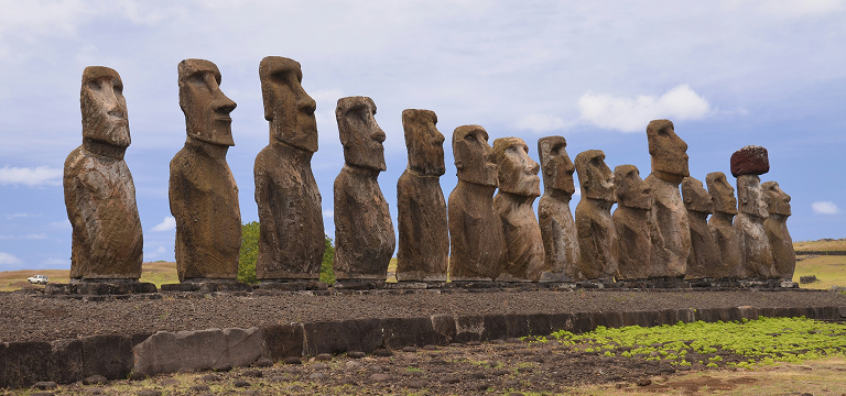 moai