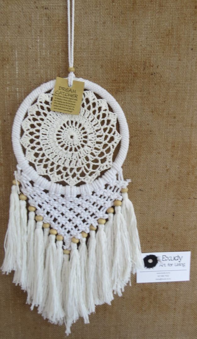Natural Cream and White Round Dreamcatcher