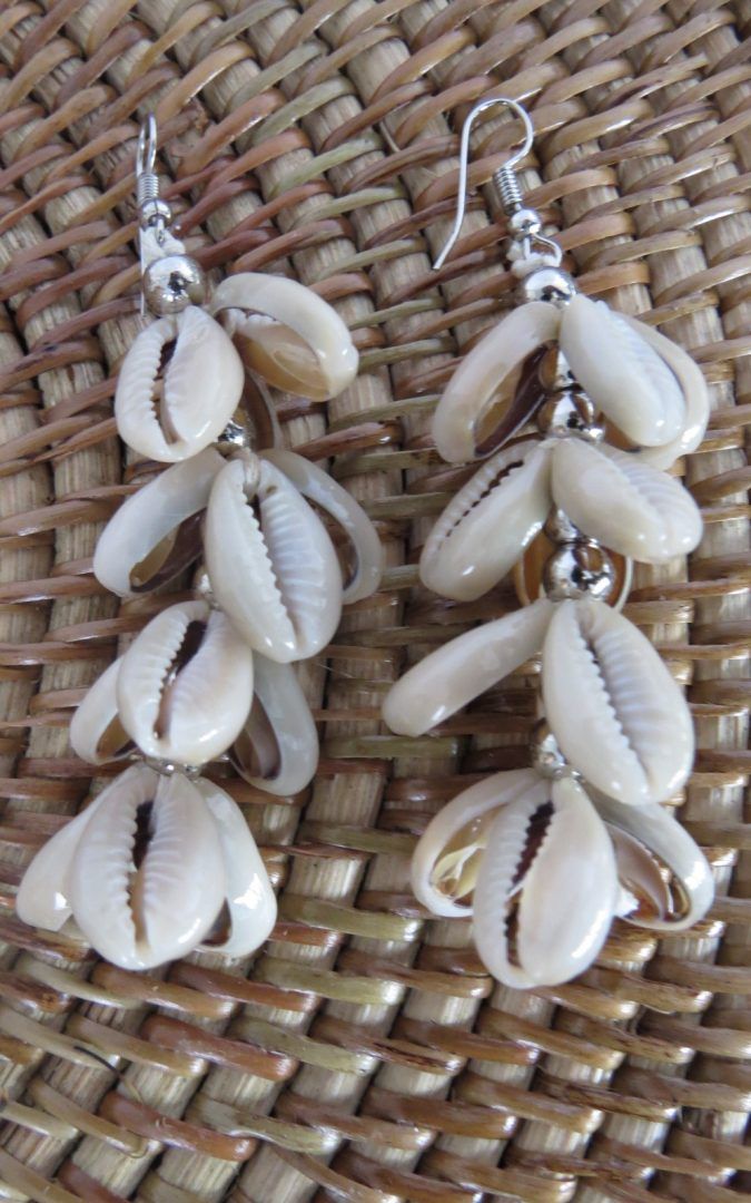 Bohemian Natural Cowrie Shell Drop Earrings