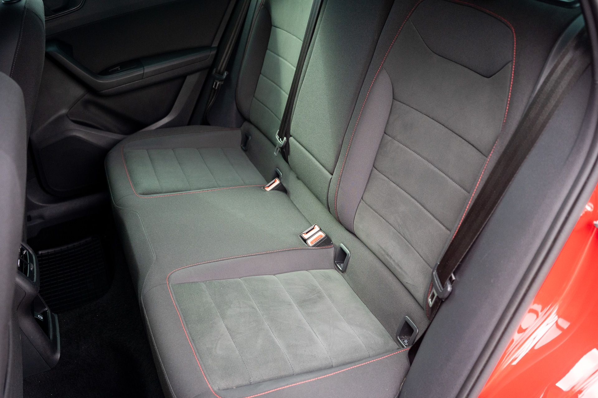 Seat Ateca 2.0 TDI FR DSG stražnja klupa