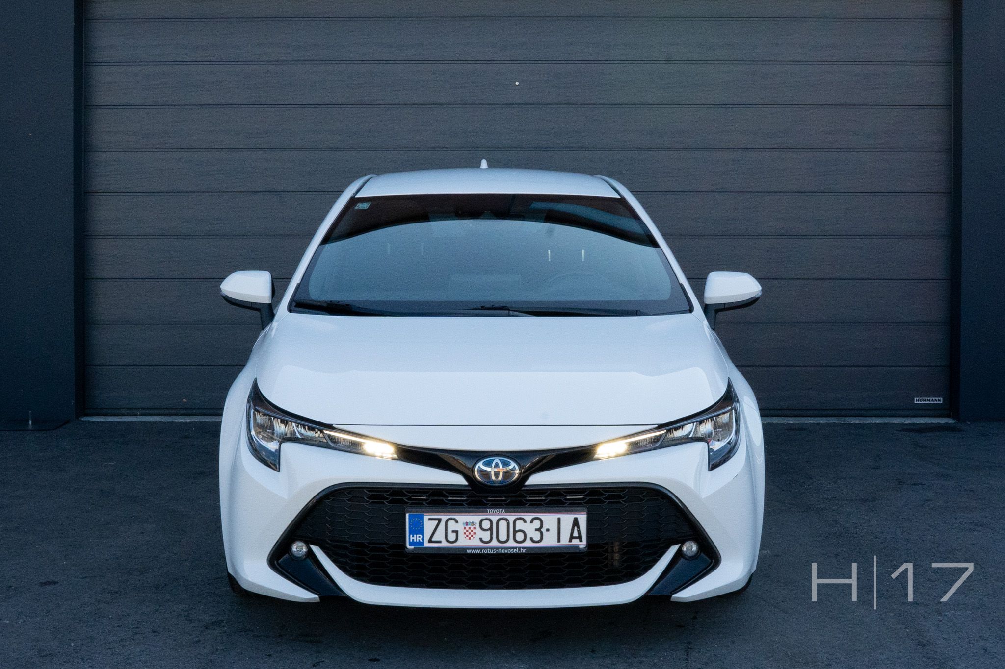 Toyota Corolla Hybrid 1.8