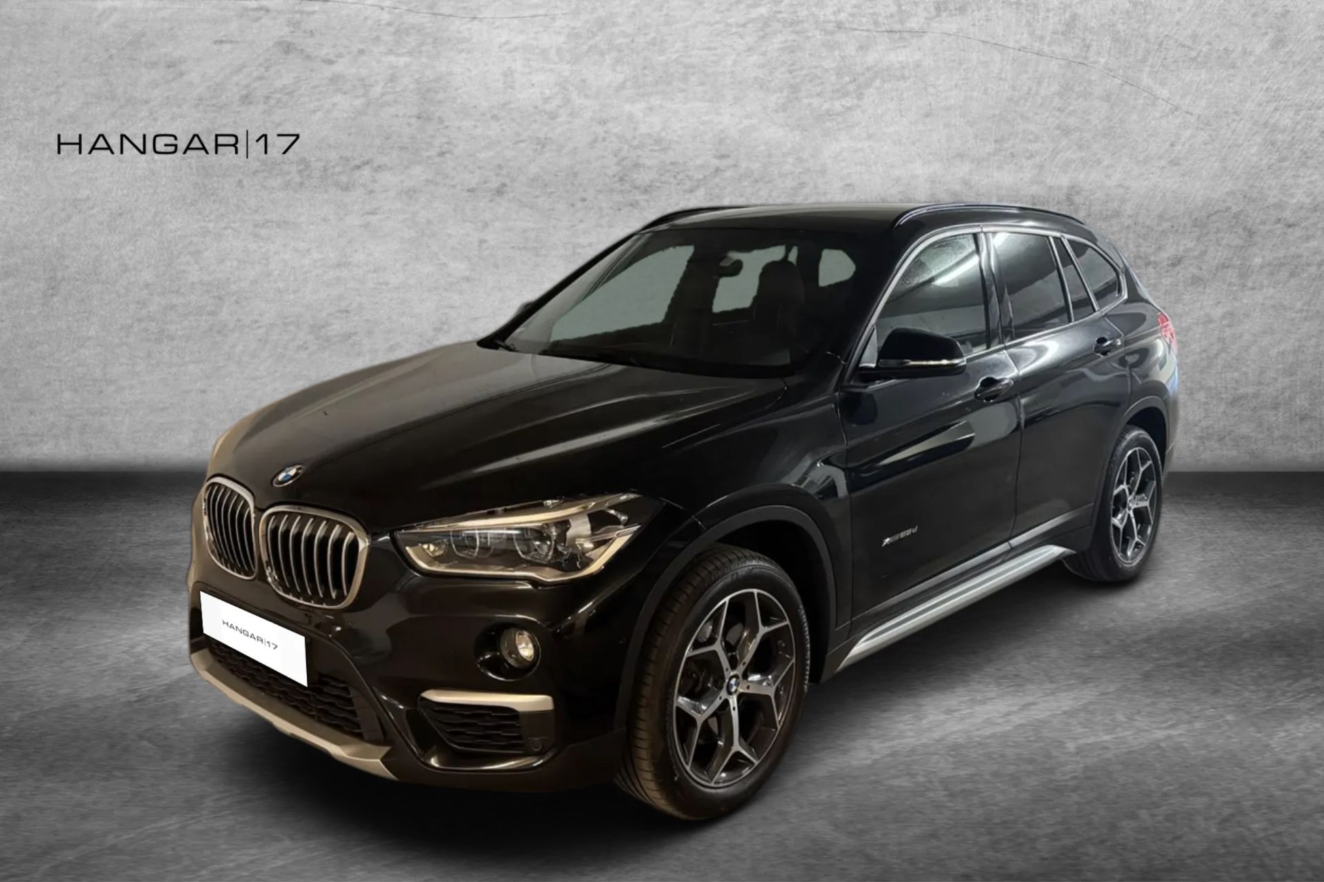 Prednji lijevo BMW X1 