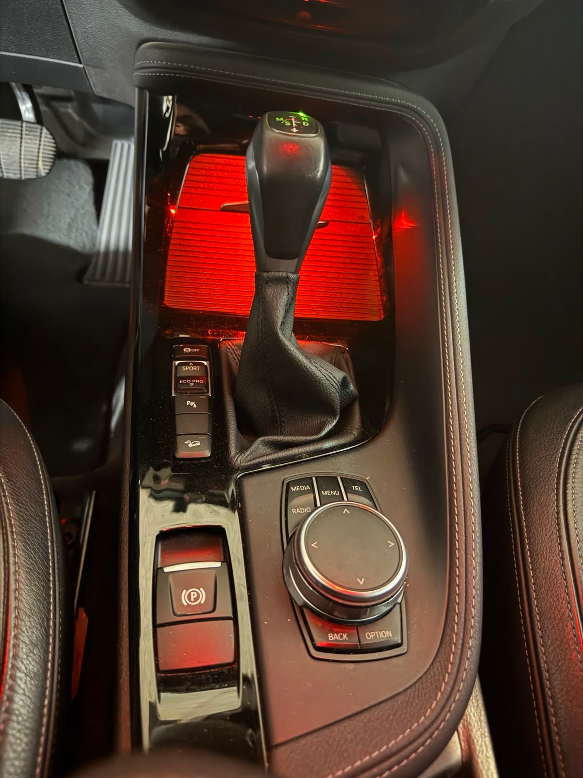 bmw x1 25d xdrive oprema mjenjač