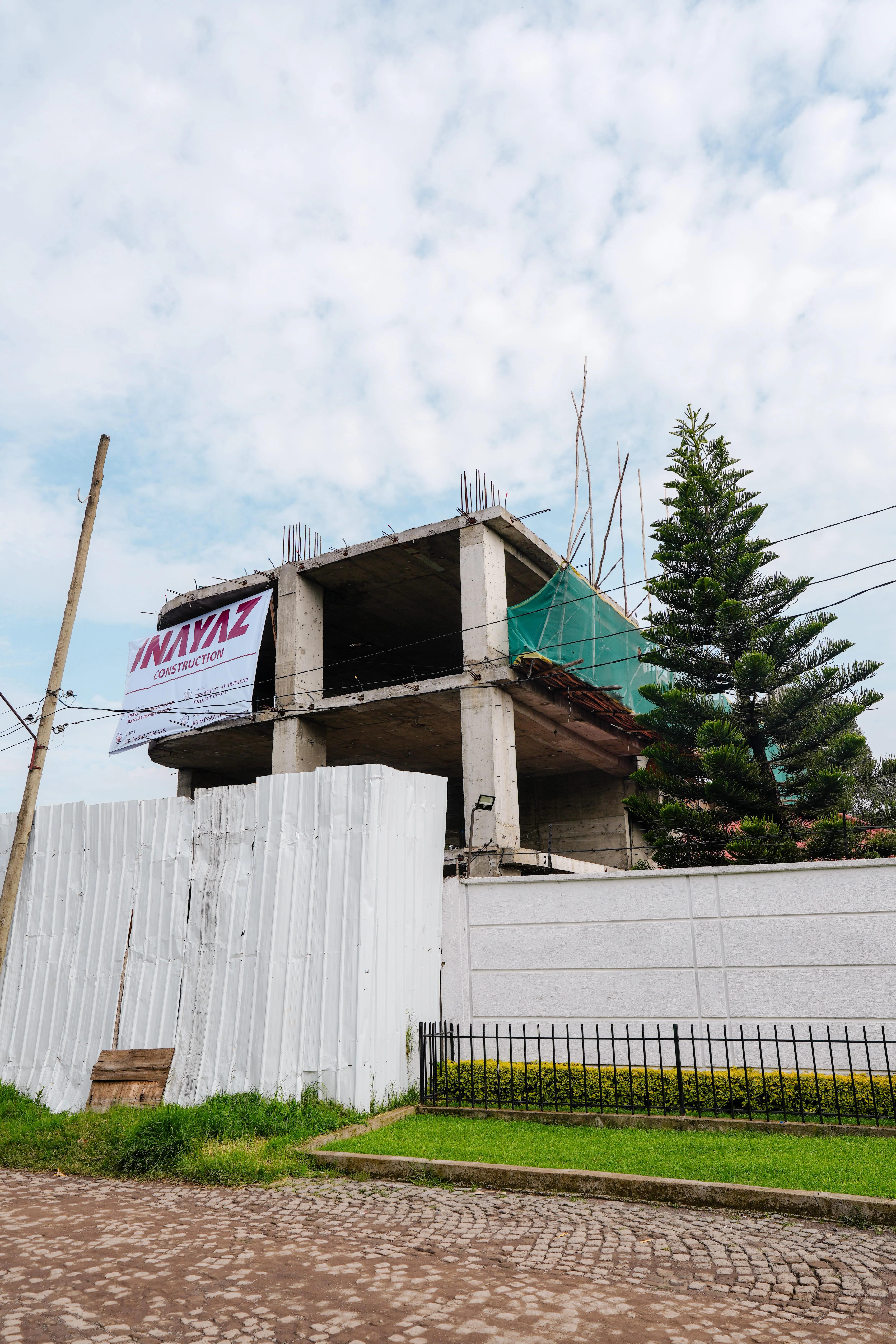 Tes Realty