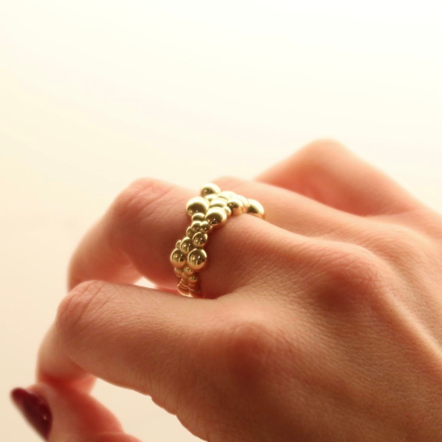 MOLECULE Yellow Gold