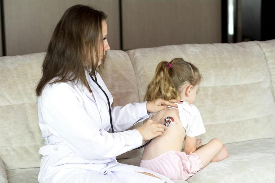 Bronquiolitis: cómo reconocer cuándo tu bebé necesita ir a la guardia