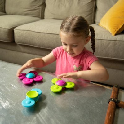 Fat Brain Toys Whirly Squigz (Silicone Suction Spinners)