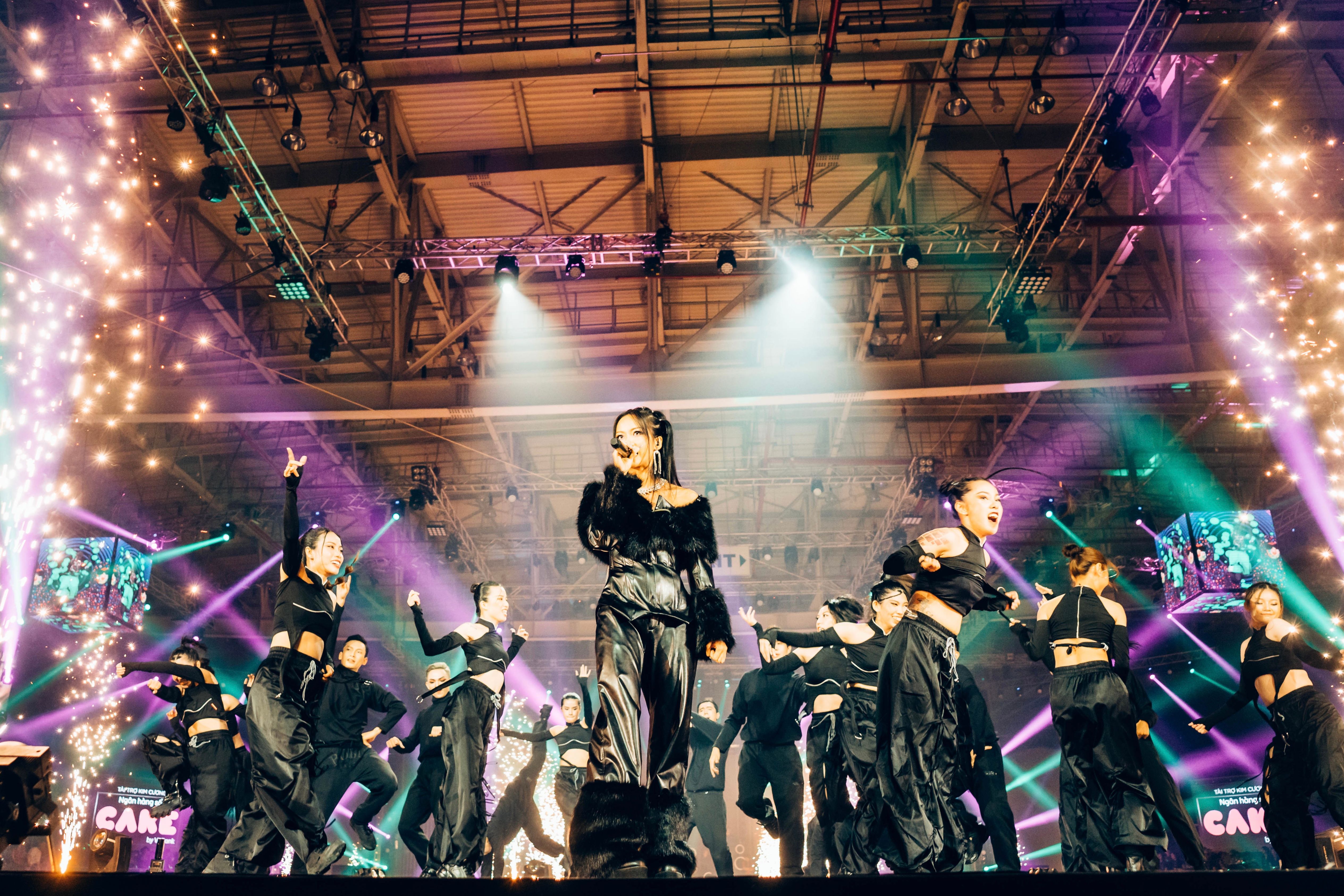 Image property undefined