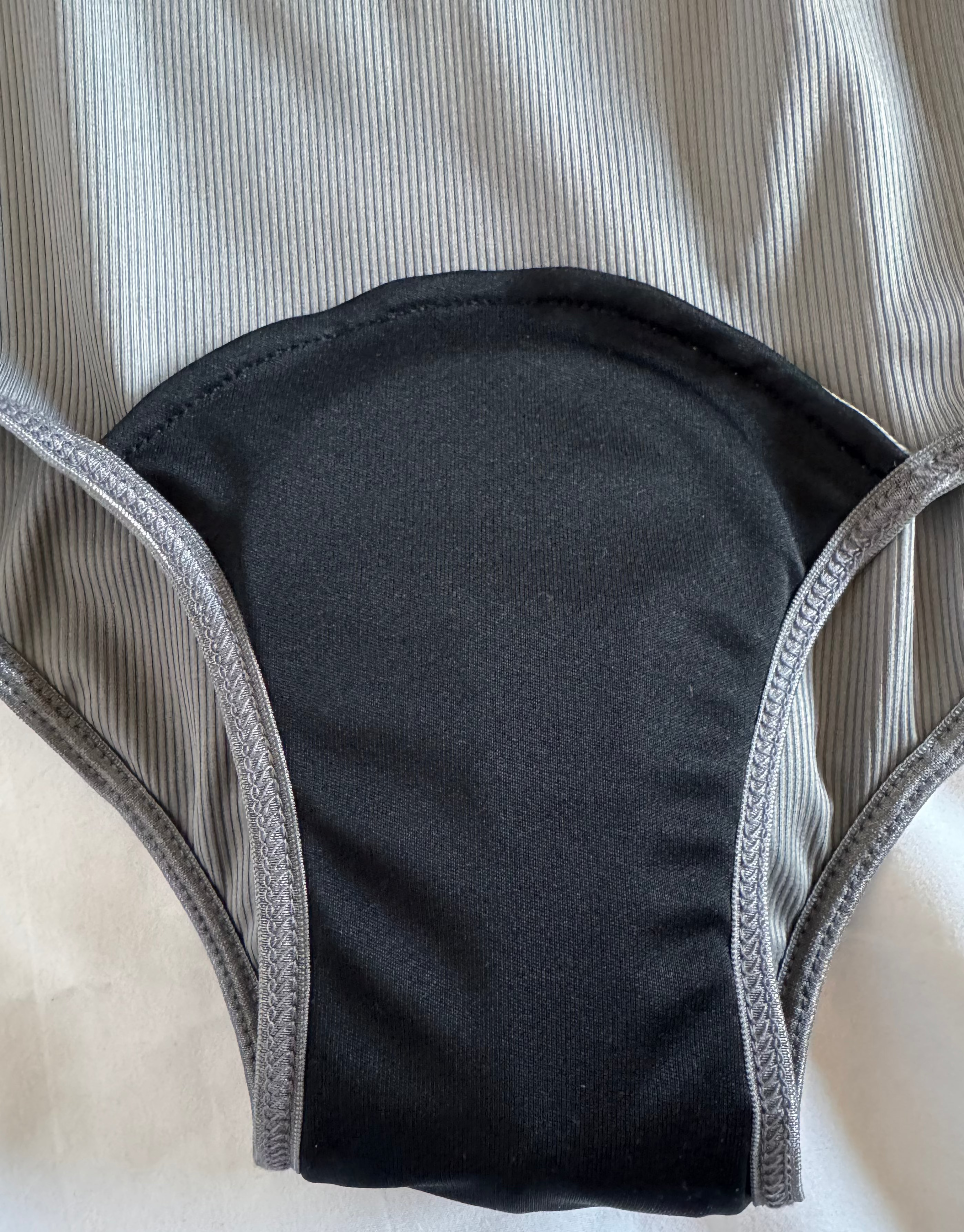 Reusable Nontoxic Absorbent Pads image 5